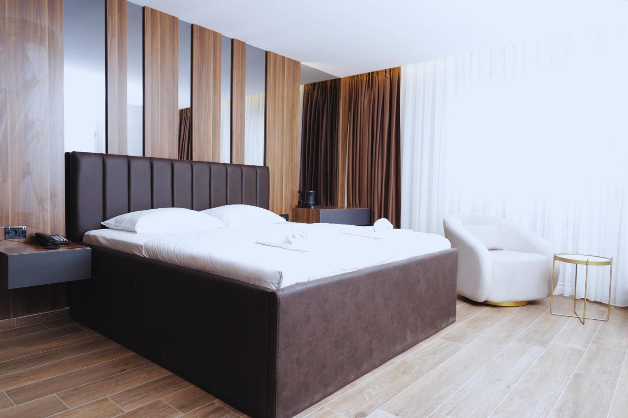 Hotel Solo 127 Prizren Exterior photo